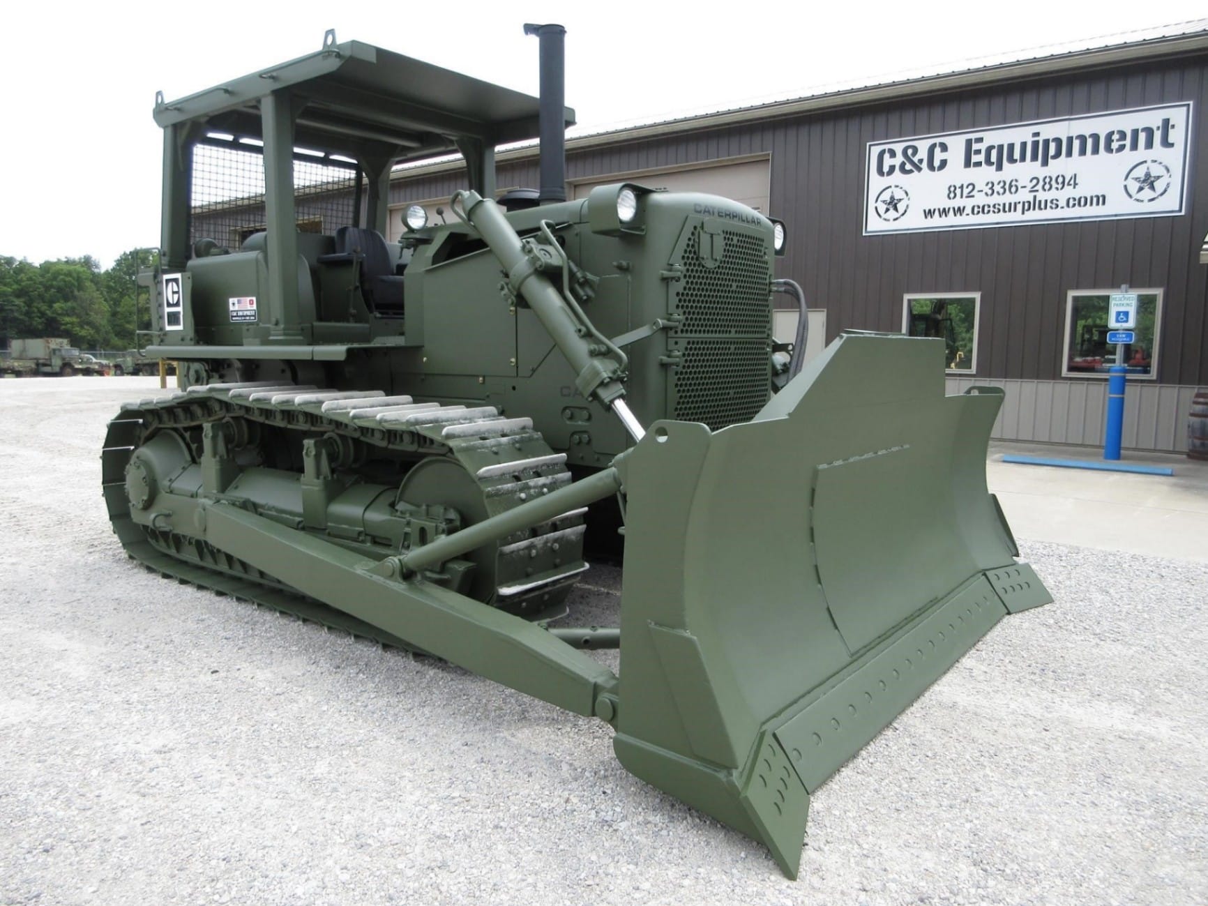 1972 Caterpillar D7F Dozers for sale in Nashville, IN - listing photo 2 of 8