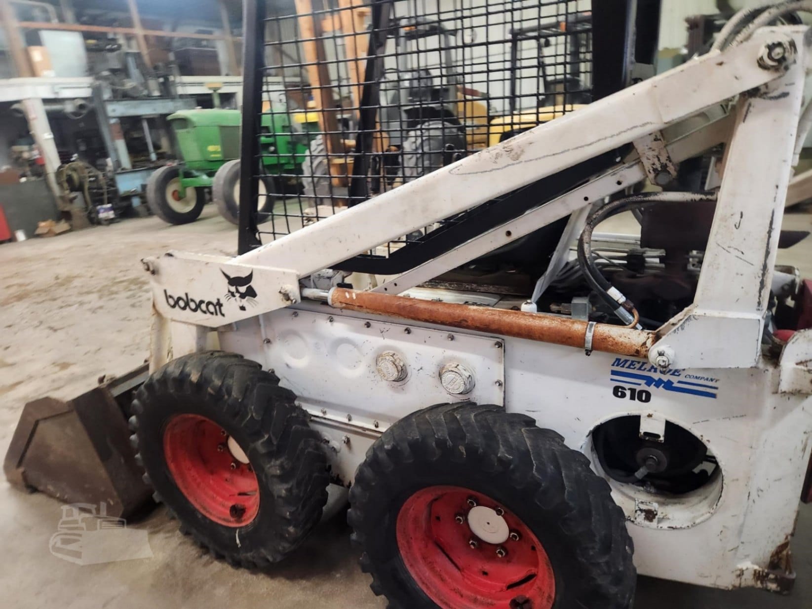 1975 Bobcat 610 Skid Steer Loaders for sale in Gowrie, IA - listing photo 3 of 18
