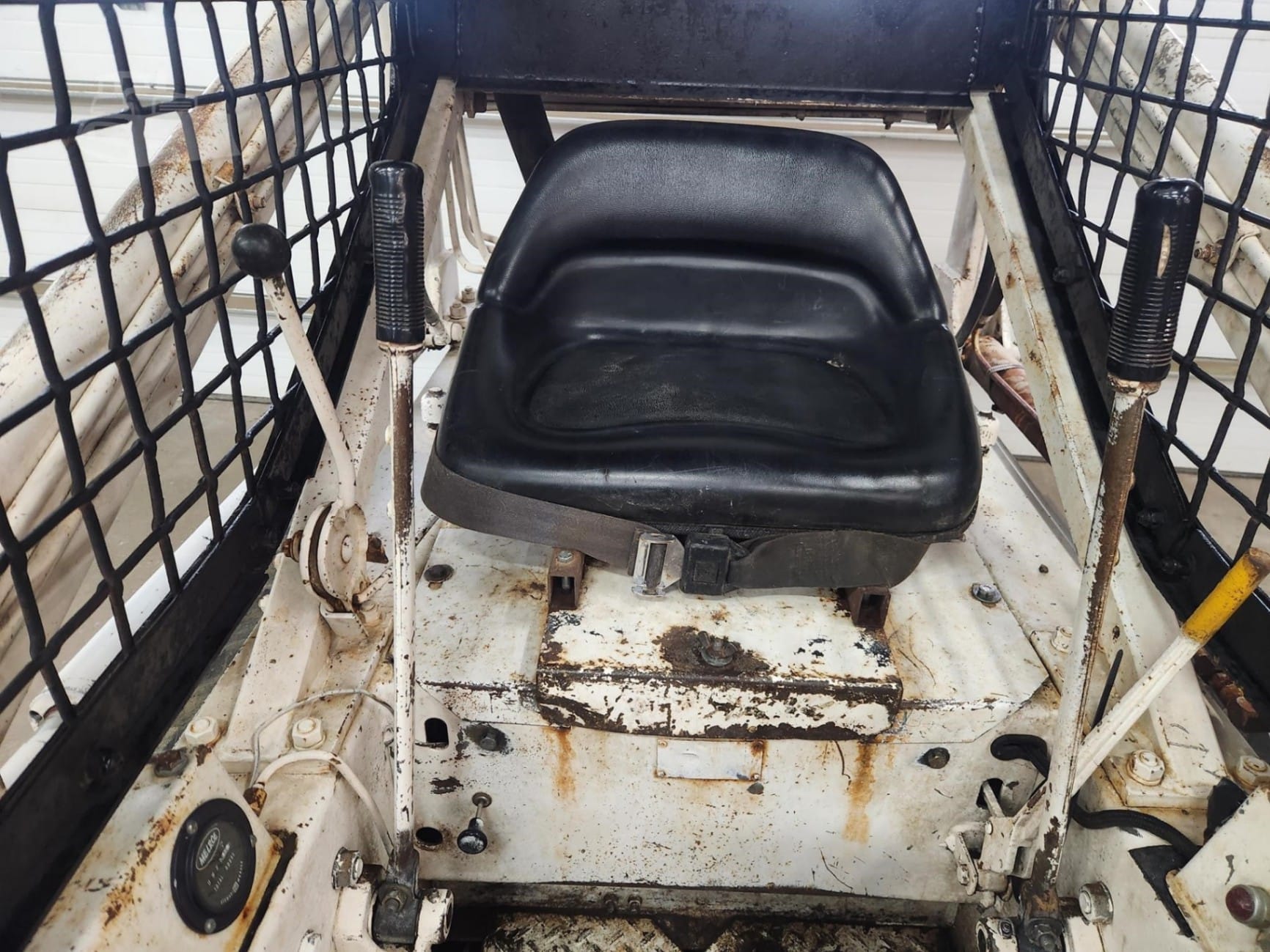 1975 Bobcat 610 Skid Steer Loaders for sale in Gowrie, IA - listing photo 10 of 18