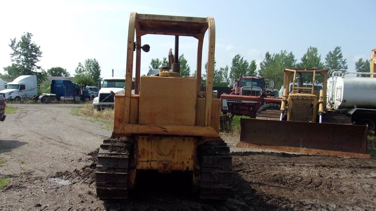 1976 Dresser TD8E Dozers for sale in Galva, IL - listing photo 5 of 8