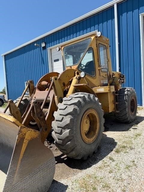 1977 Caterpillar 950 Wheel Loaders for sale in Hastings, NE - listing photo 2 of 8