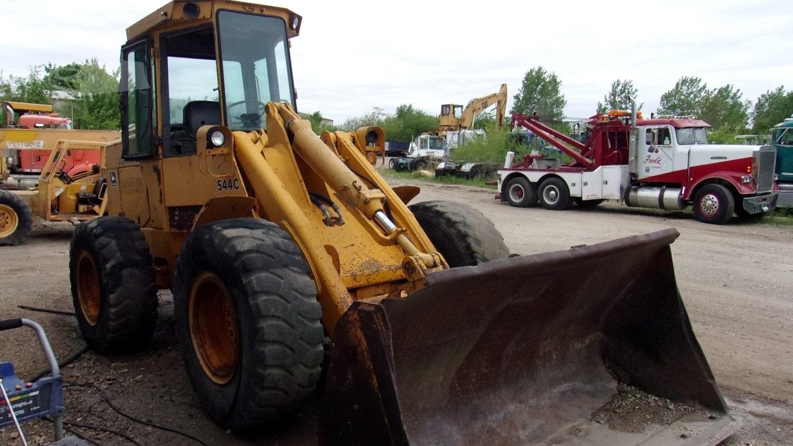 1985 John Deere 544C Wheel Loaders for sale in Galva, IL - listing photo 2 of 8