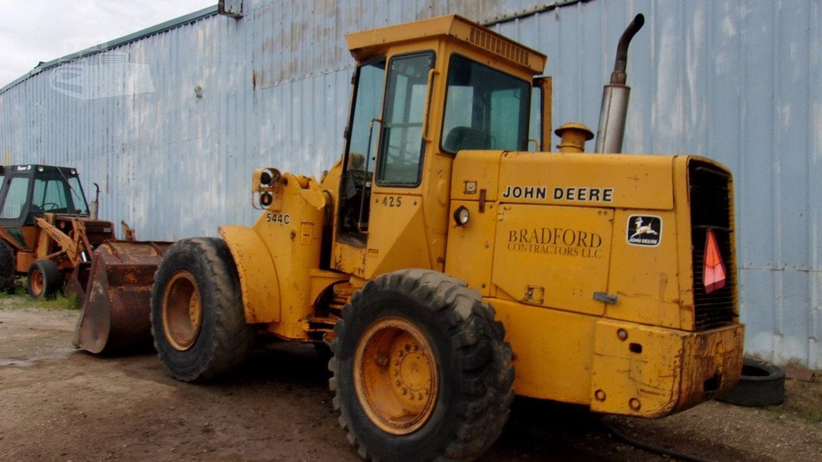 1985 John Deere 544C Wheel Loaders for sale in Galva, IL - listing photo 3 of 8