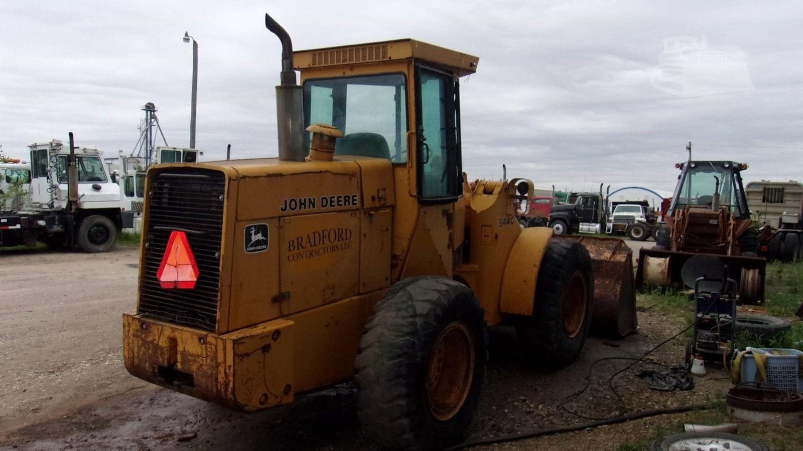 1985 John Deere 544C Wheel Loaders for sale in Galva, IL - listing photo 4 of 8