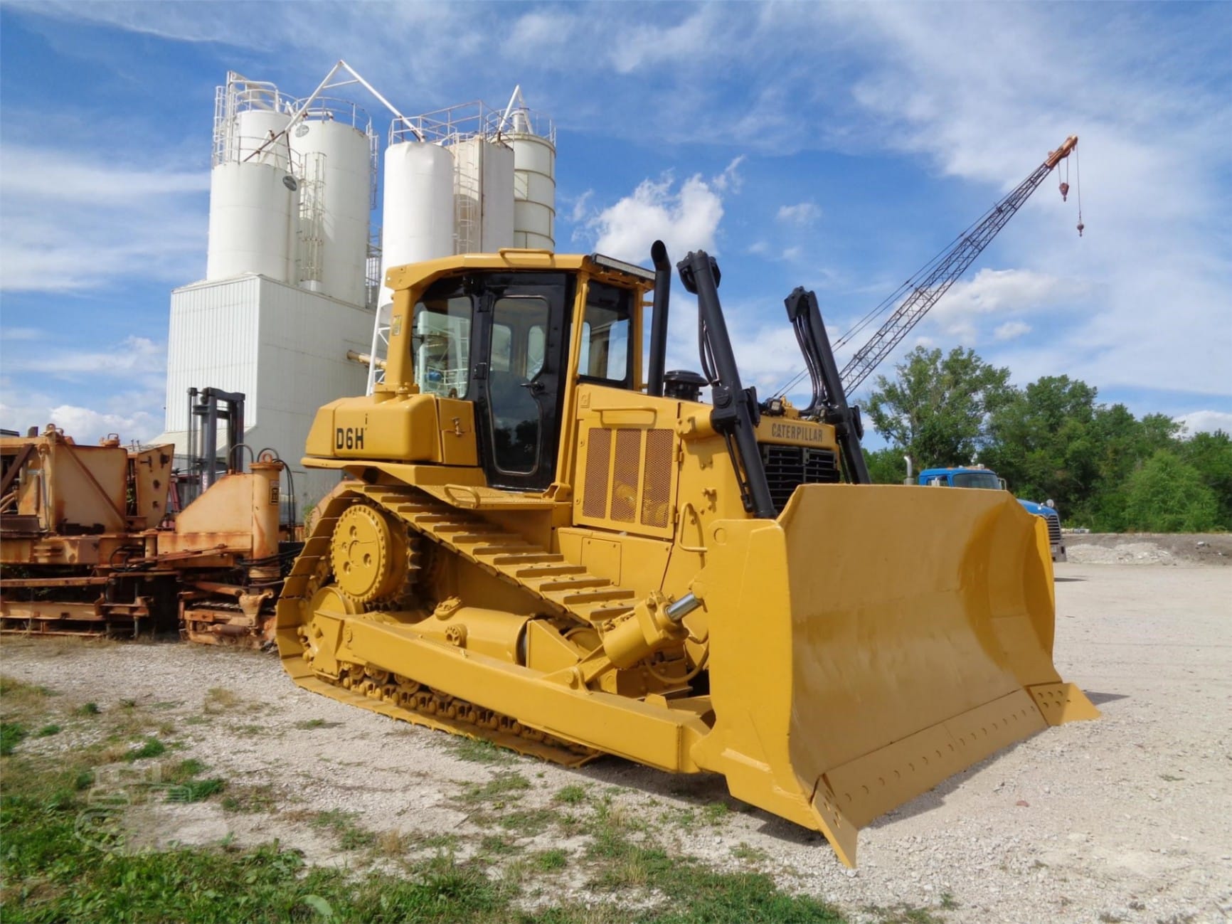 1988 Caterpillar D6 Dozers for sale in Waterloo, NE - listing photo 3 of 8
