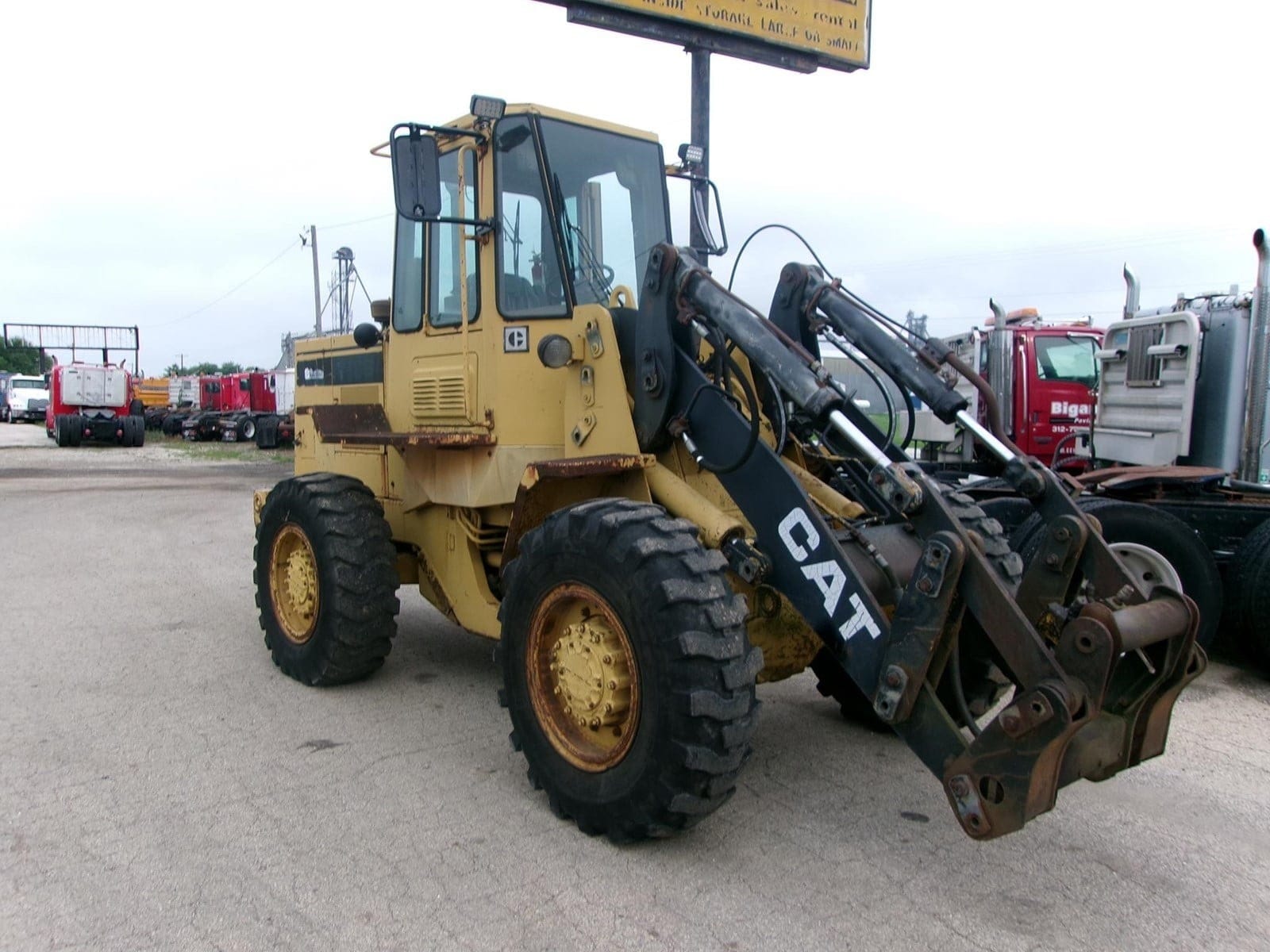 1989 Caterpillar IT18B Wheel Loaders for sale in Galva, IL - listing photo 3 of 8