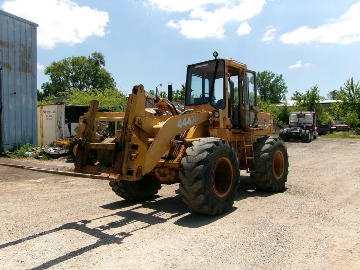 1989 John Deere 444E Wheel Loaders for sale in Galva, IL - listing photo 2 of 8