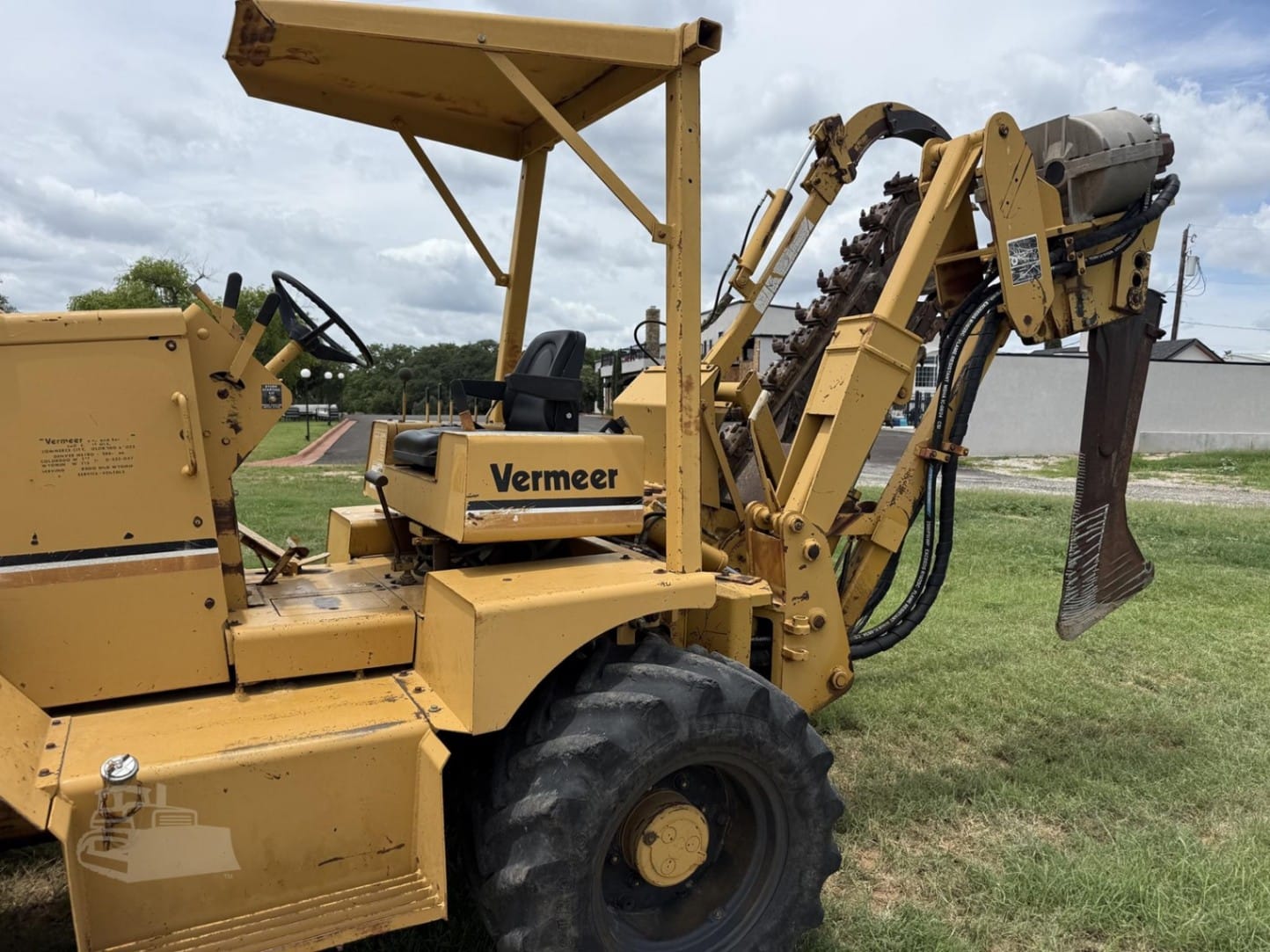 1989 Vermeer V7550 Trenchers for sale in Early, TX - listing photo 3 of 8