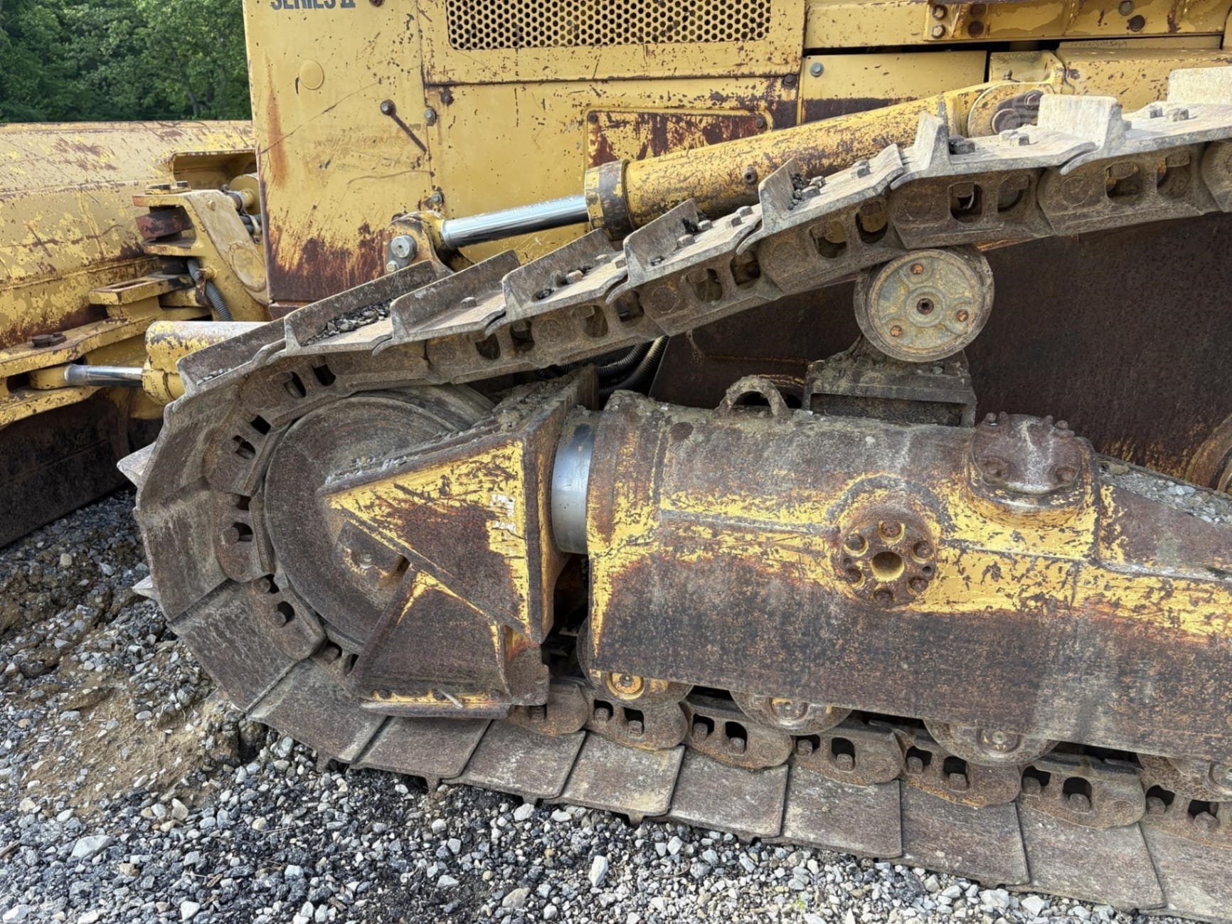 1991 Caterpillar D5H SERIES II Dozers for sale in Washington, IN - listing photo 6 of 8