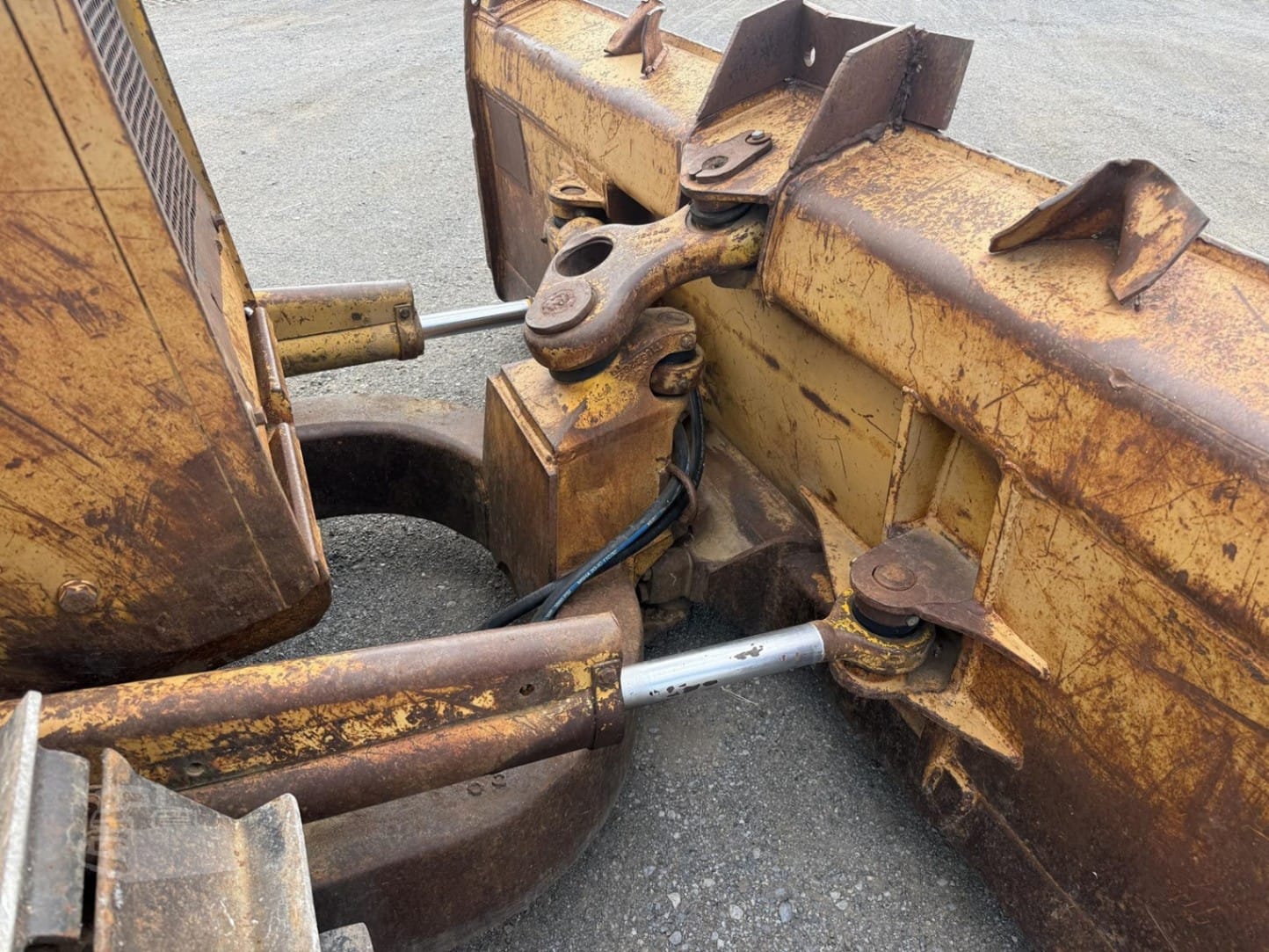 1992 John Deere 650G IV Dozers for sale in McAlester, OK - listing photo 6 of 8