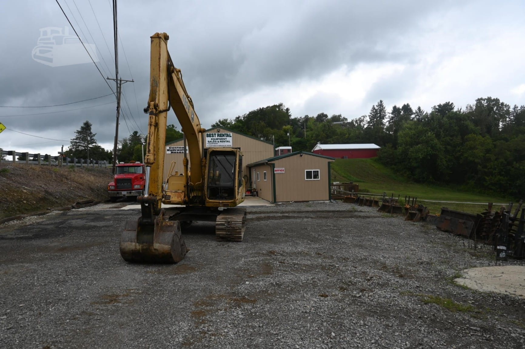 1993 John Deere 490E Excavators for sale in Bridgeport, OH - listing photo 2 of 8