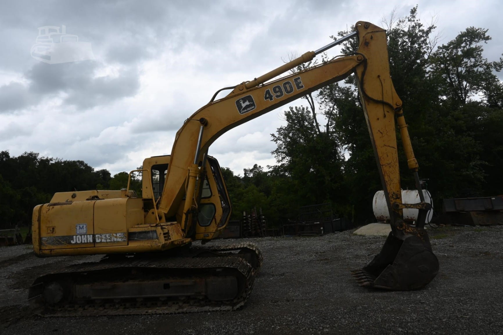 1993 John Deere 490E Excavators for sale in Bridgeport, OH - listing photo 4 of 8