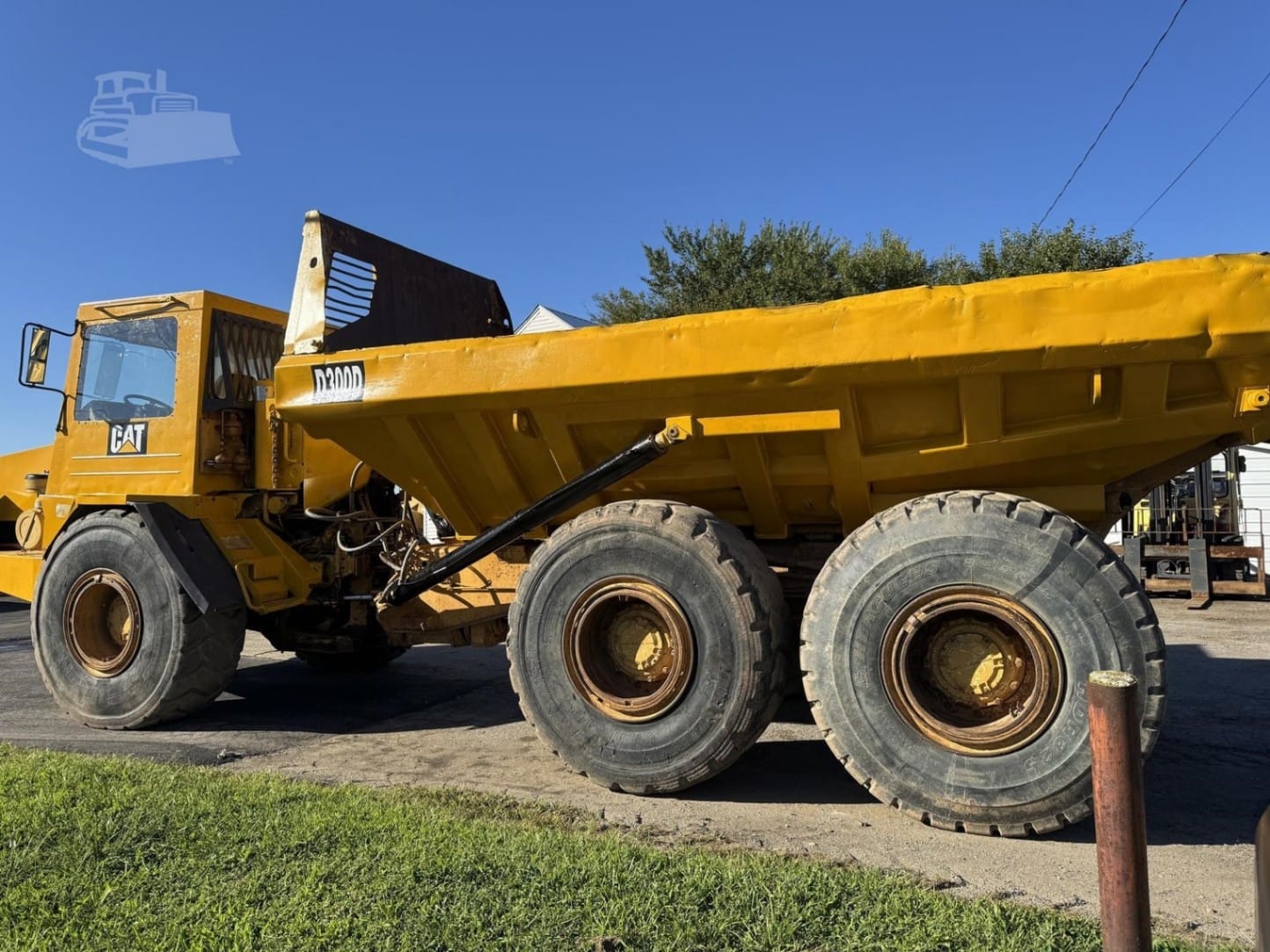 1995 Caterpillar D300D Dumpers Haulers for sale in Salem, NJ - listing photo 4 of 8