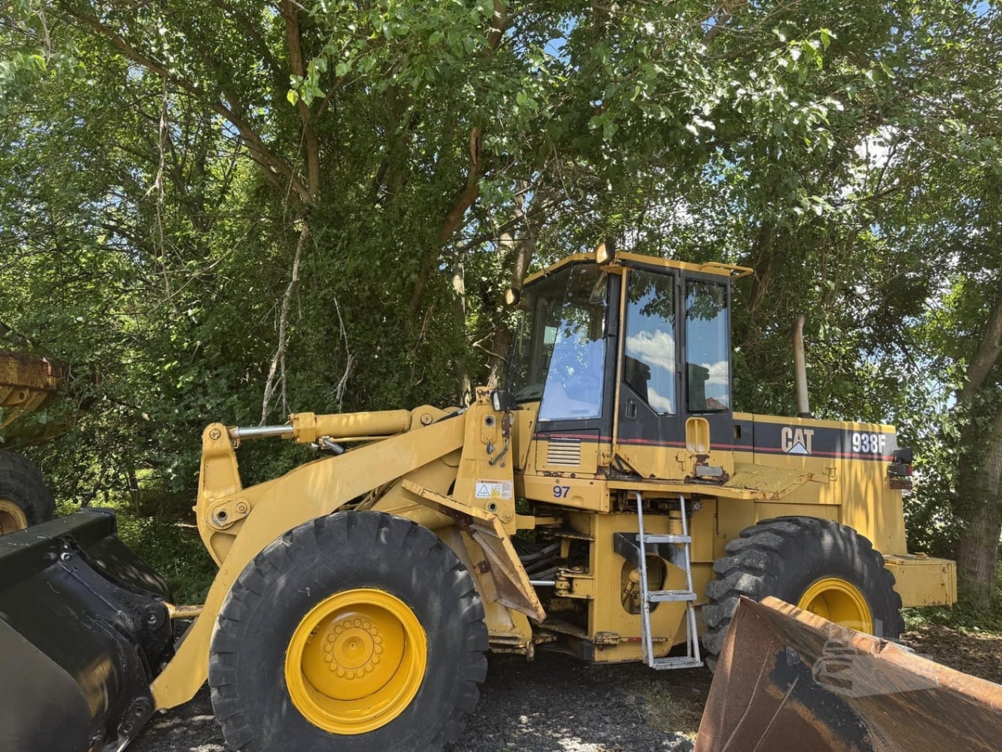 1996 Caterpillar 938F Wheel Loaders for sale in Salem, NJ - listing photo 7 of 9
