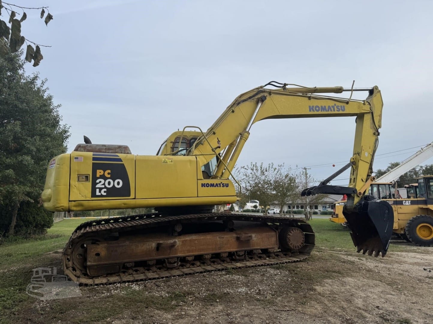 1996 Komatsu PC200 LC-6LC Excavators for sale in Salem, NJ - primary listing photo of 9
