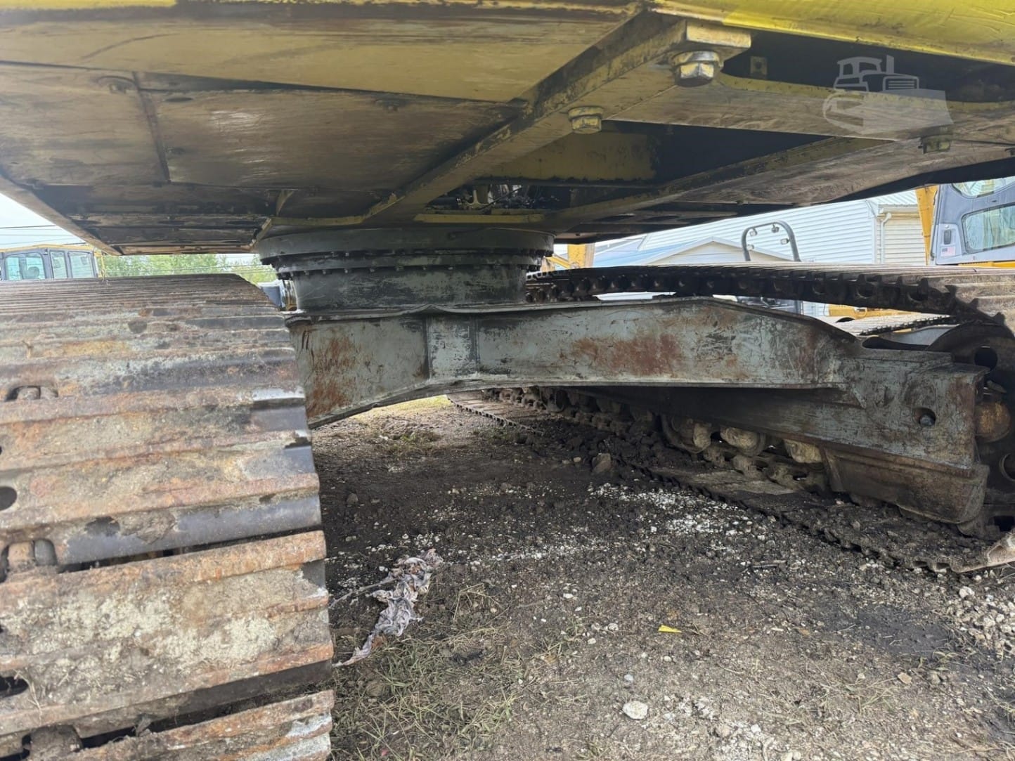1996 Komatsu PC200 LC-6LC Excavators for sale in Salem, NJ - listing photo 3 of 9
