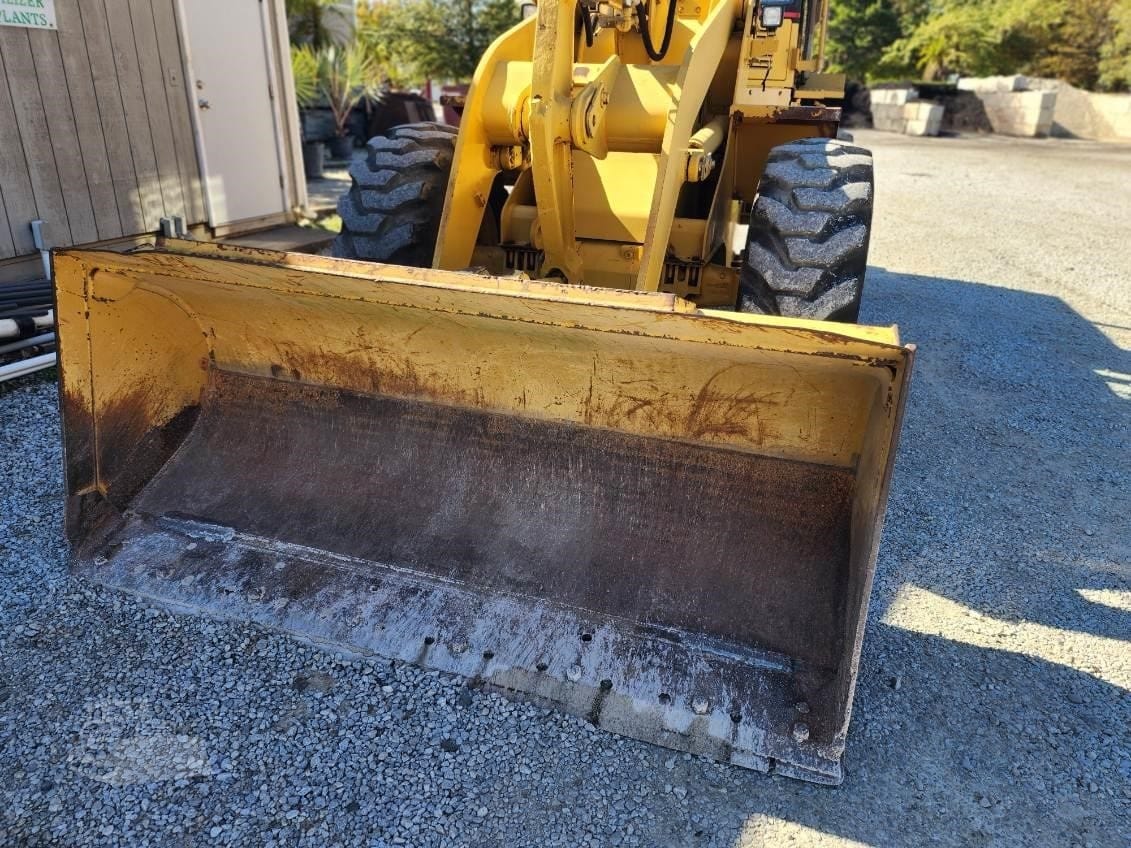 1997 Caterpillar 924F Wheel Loaders for sale in Painesville, OH - listing photo 5 of 8
