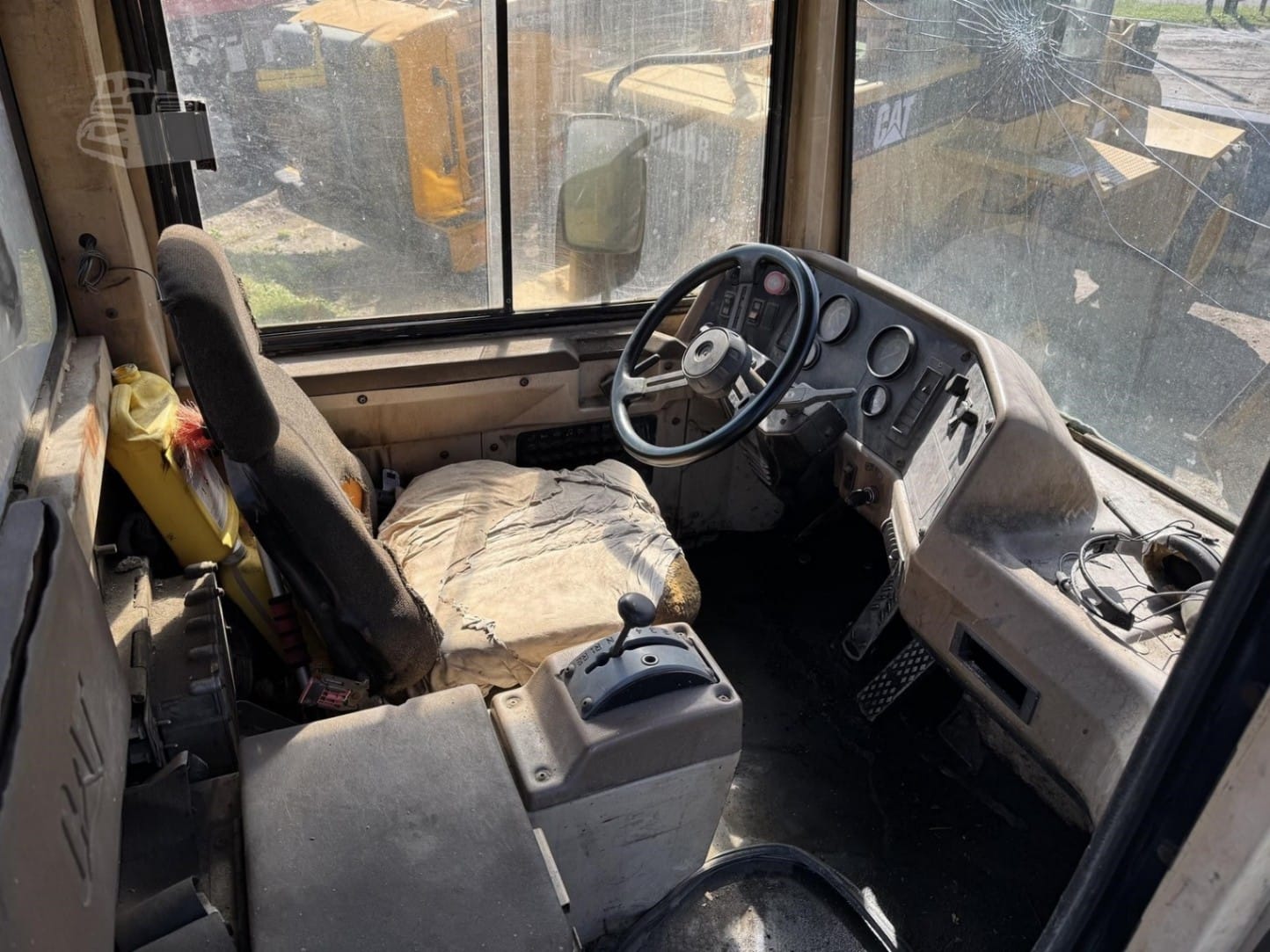1998 Caterpillar D250E Dumpers Haulers for sale in Salem, NJ - listing photo 5 of 5