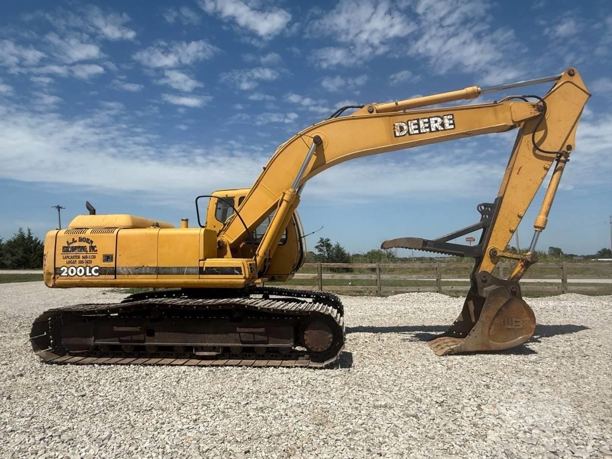 1998 John Deere 200 LC Excavators for sale in Severy, KS - listing photo 4 of 8