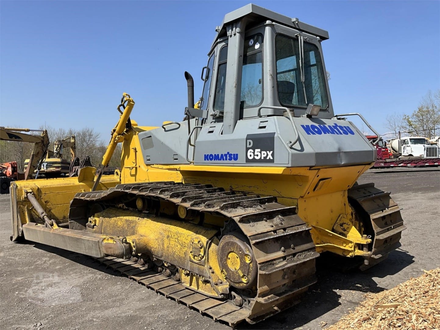 1998 Komatsu D65PX-12 Dozers for sale in Pittston Township, PA - listing photo 5 of 8