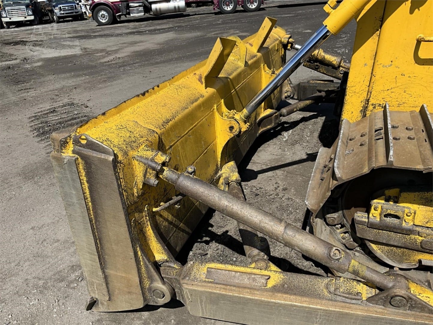 1998 Komatsu D65PX-12 Dozers for sale in Pittston Township, PA - listing photo 8 of 8
