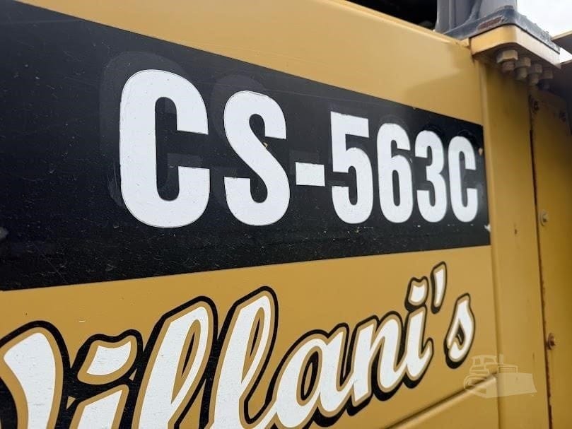 1999 Caterpillar CS-563C Smooth Drum Rollers for sale in Rochester, NY - listing photo 6 of 10