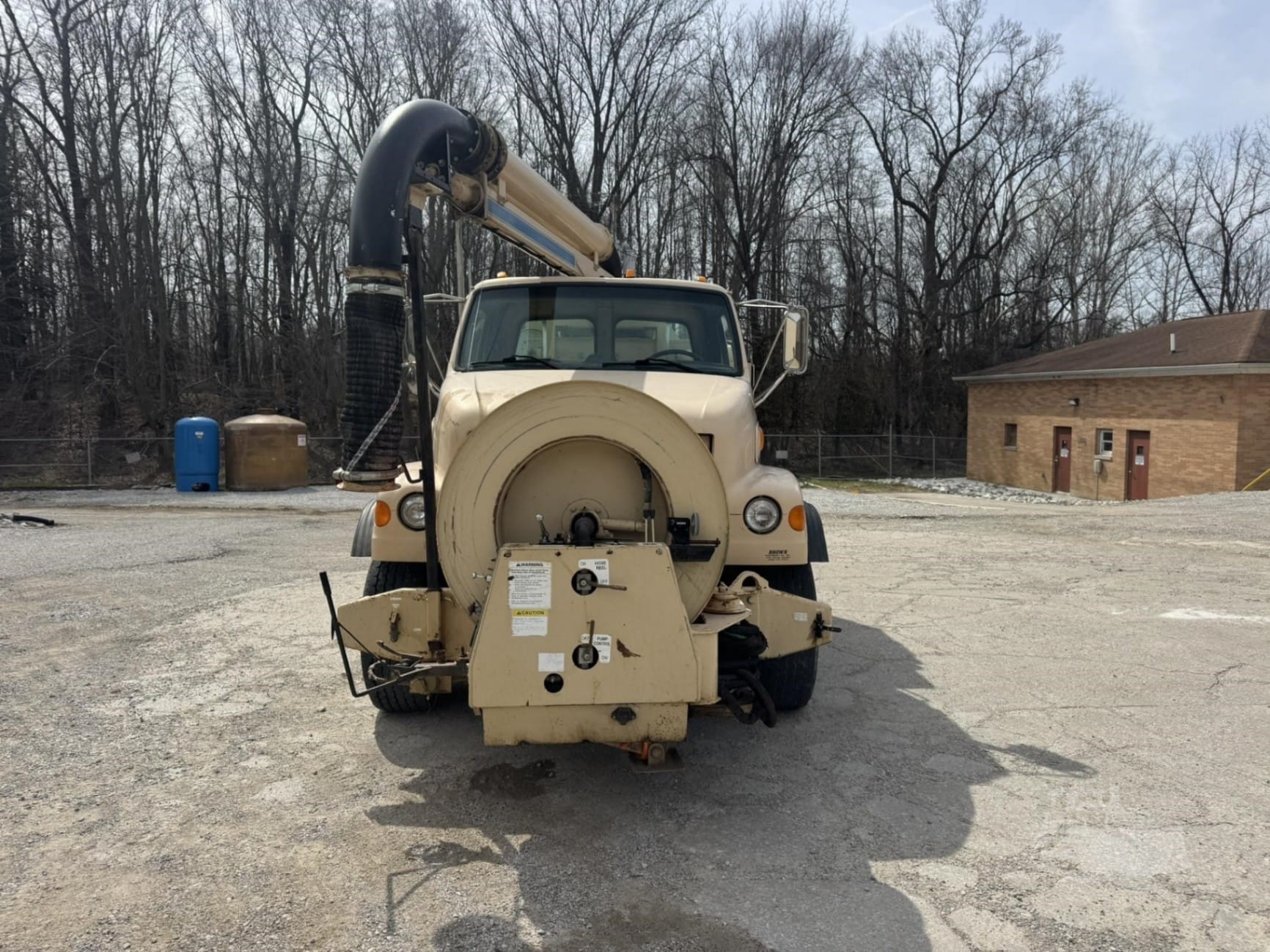 1999 Vac-Con V390LHA Vacuum Truck Hydrovac Combo Jet for sale in West Terre Haute, IN - listing photo 3 of 8