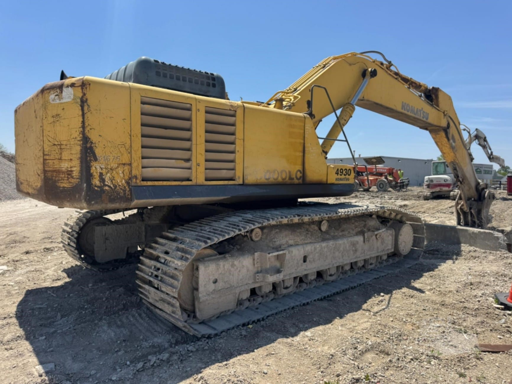 2000 Komatsu PC600 LC-6 Excavators for sale in West Terre Haute, IN - primary listing photo of 8
