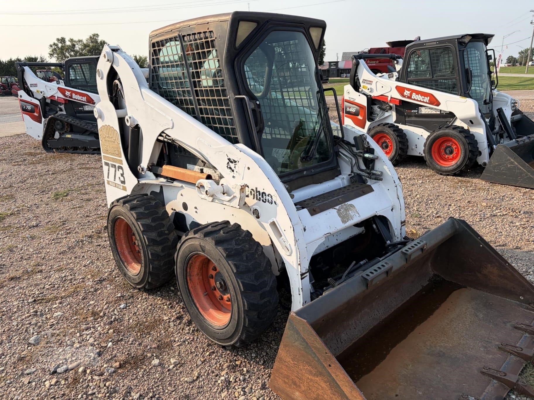 2001 Bobcat 773 Skid Steer Loaders for sale in York, NE - primary listing photo of 8