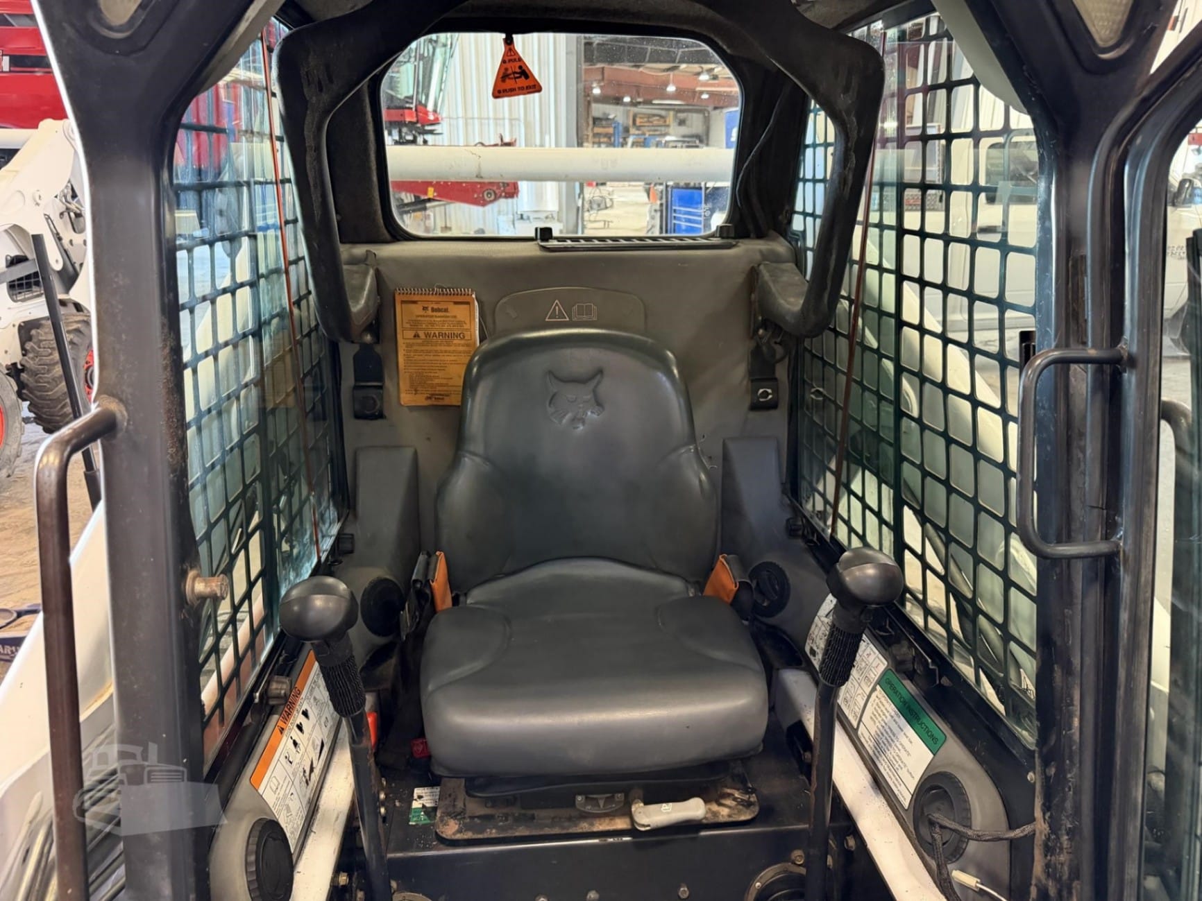 2001 Bobcat 773 Skid Steer Loaders for sale in York, NE - listing photo 6 of 8