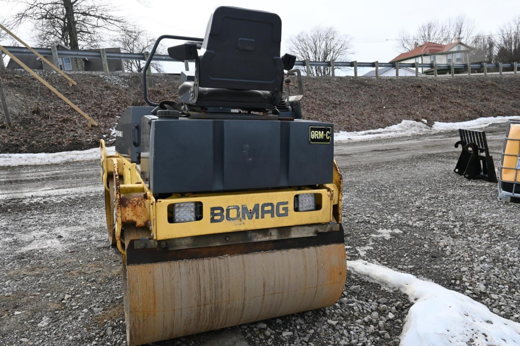 2001 BOMAG BW120AD-3 Smooth Drum Rollers for sale in Bridgeport, OH - listing photo 6 of 8