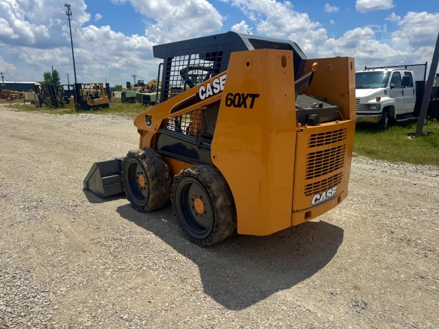 2001 CASE 60XT Skid Steer Loaders for sale in Gainesville, TX - listing photo 6 of 8