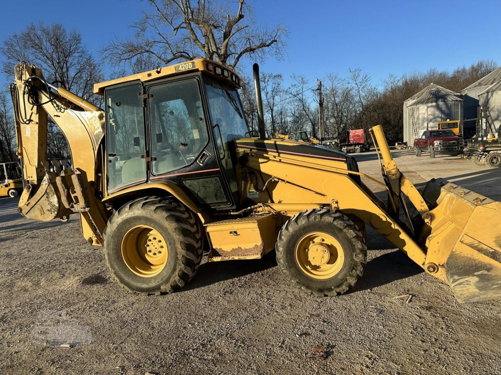 2001 Caterpillar 420D Backhoe Loaders for sale in Dupont, IN - listing photo 4 of 8