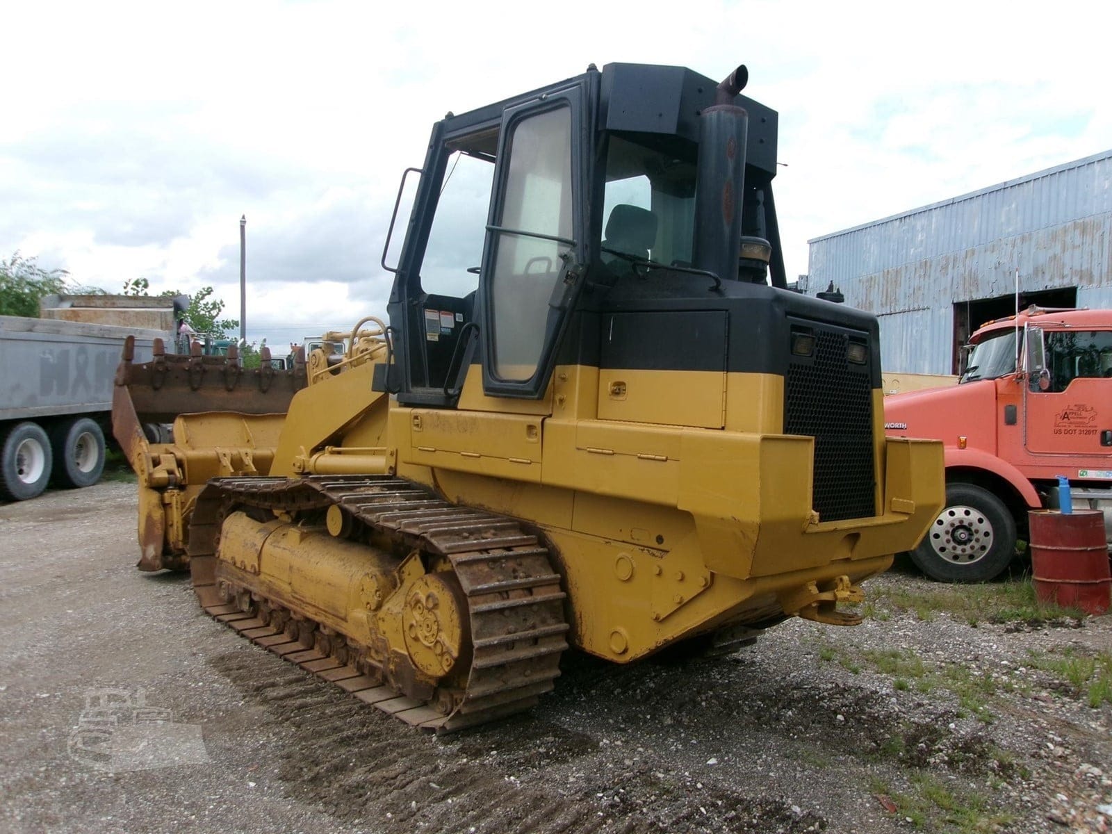 2001 Caterpillar 963C Track Loaders for sale in Galva, IL - listing photo 5 of 8