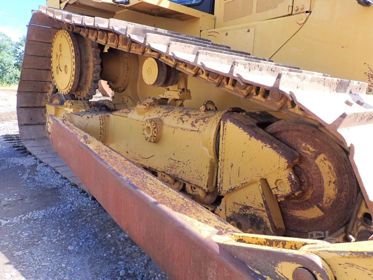 2001 Caterpillar D6R LGP Dozers for sale in South Plainfield, NJ - listing photo 5 of 10