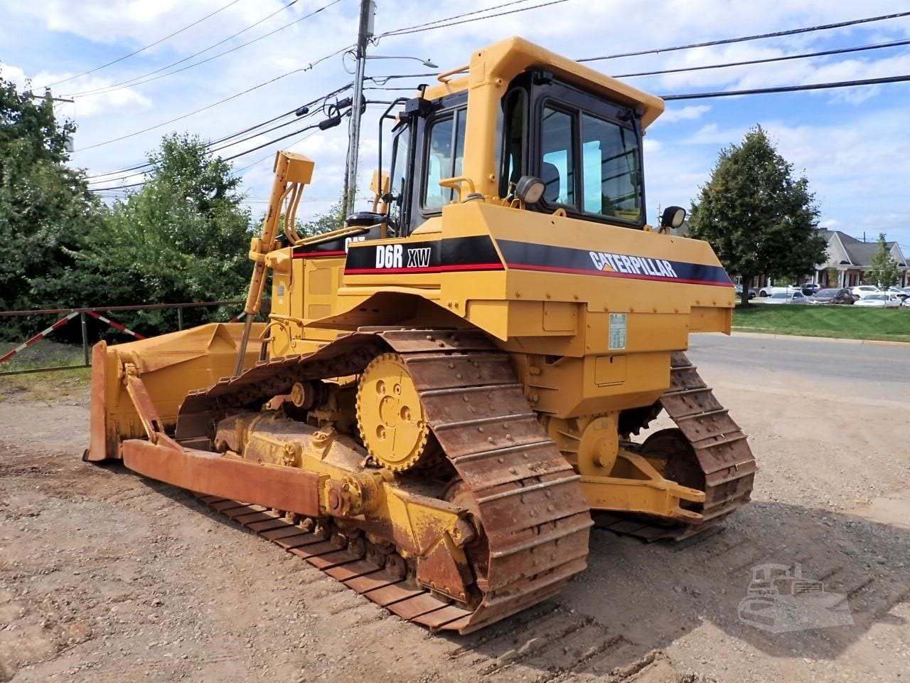 2001 Caterpillar D6R XW Dozers for sale in South Plainfield, NJ - listing photo 3 of 10