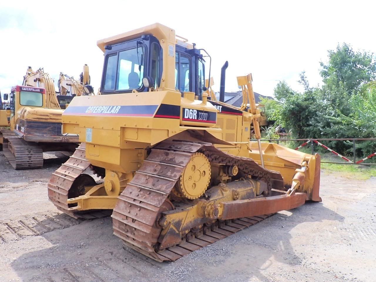 2001 Caterpillar D6R XW Dozers for sale in South Plainfield, NJ - listing photo 5 of 10