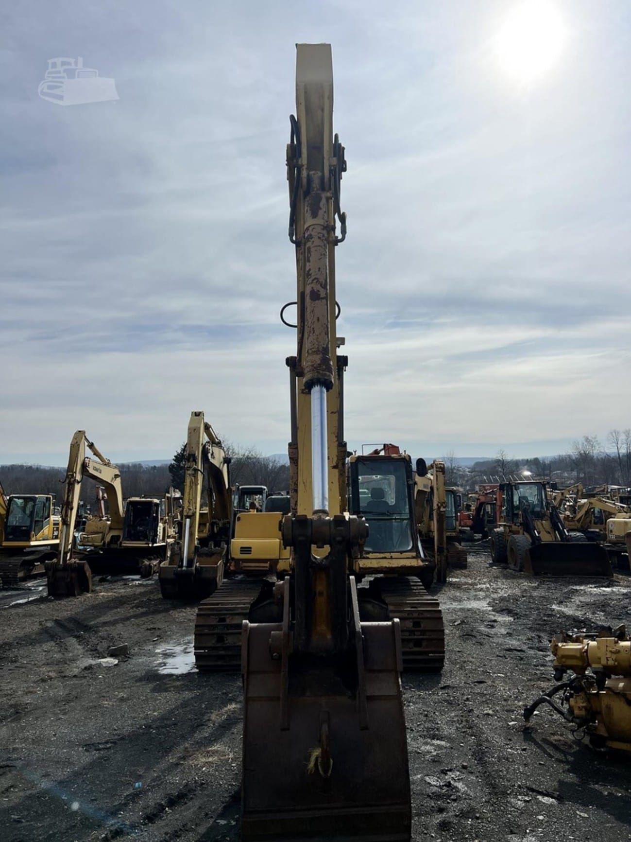 2002 Komatsu PC300LC-6LE Excavators for sale in Old Forge, PA - listing photo 3 of 8