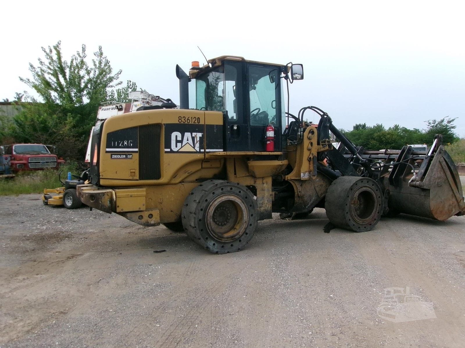 2003 Caterpillar IT28G Wheel Loaders for sale in Galva, IL - primary listing photo of 8