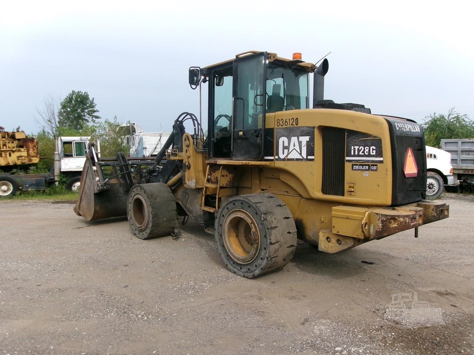 2003 Caterpillar IT28G Wheel Loaders for sale in Galva, IL - listing photo 6 of 8