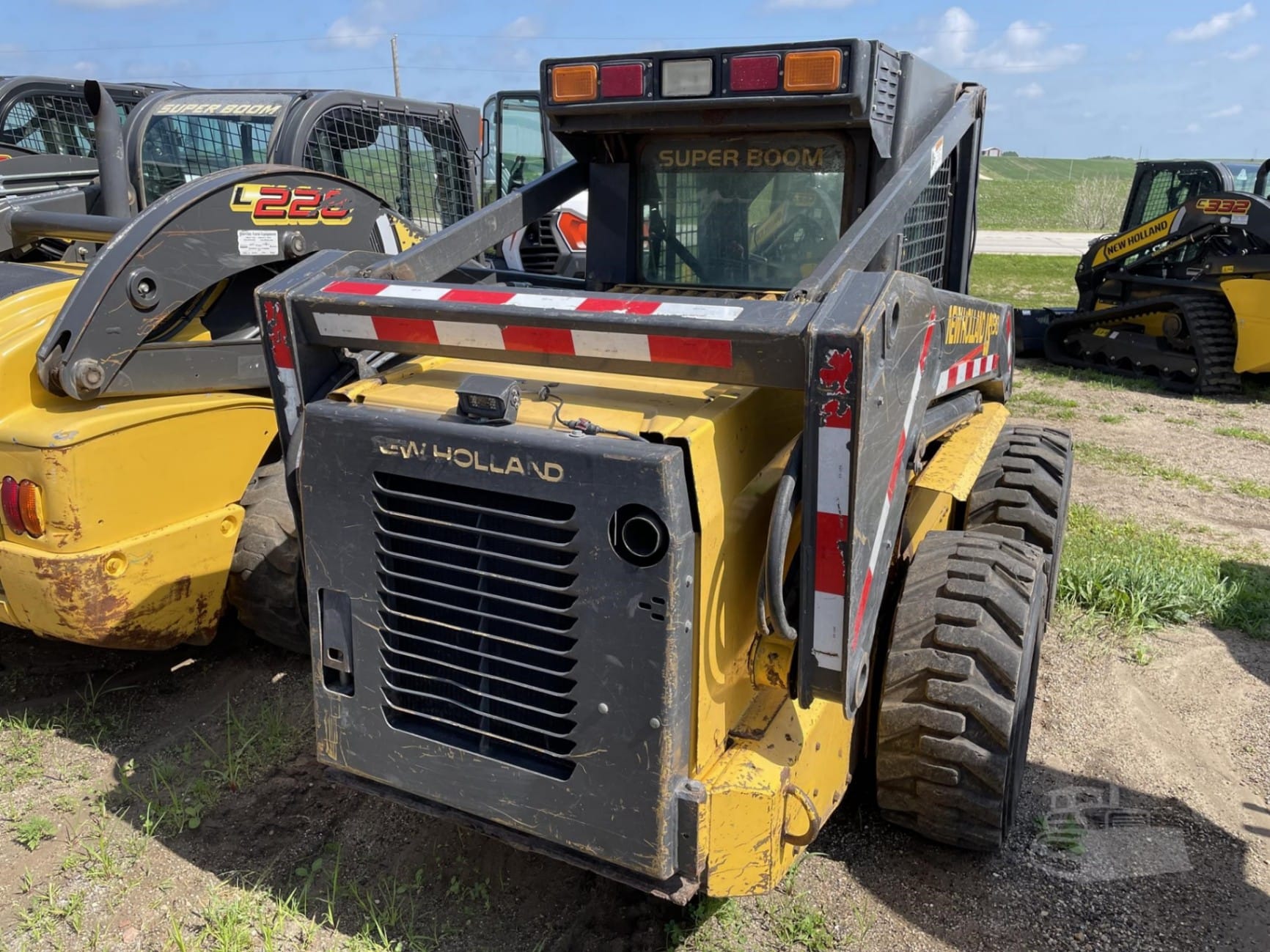 2003 New Holland LS190 Skid Steer Loaders for sale in Edgewood, IA - listing photo 5 of 8