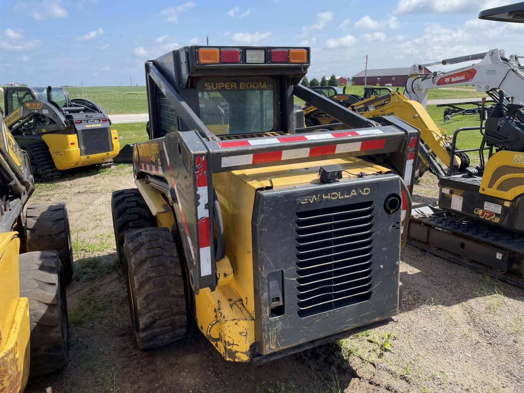 2003 New Holland LS190 Skid Steer Loaders for sale in Edgewood, IA - listing photo 6 of 8