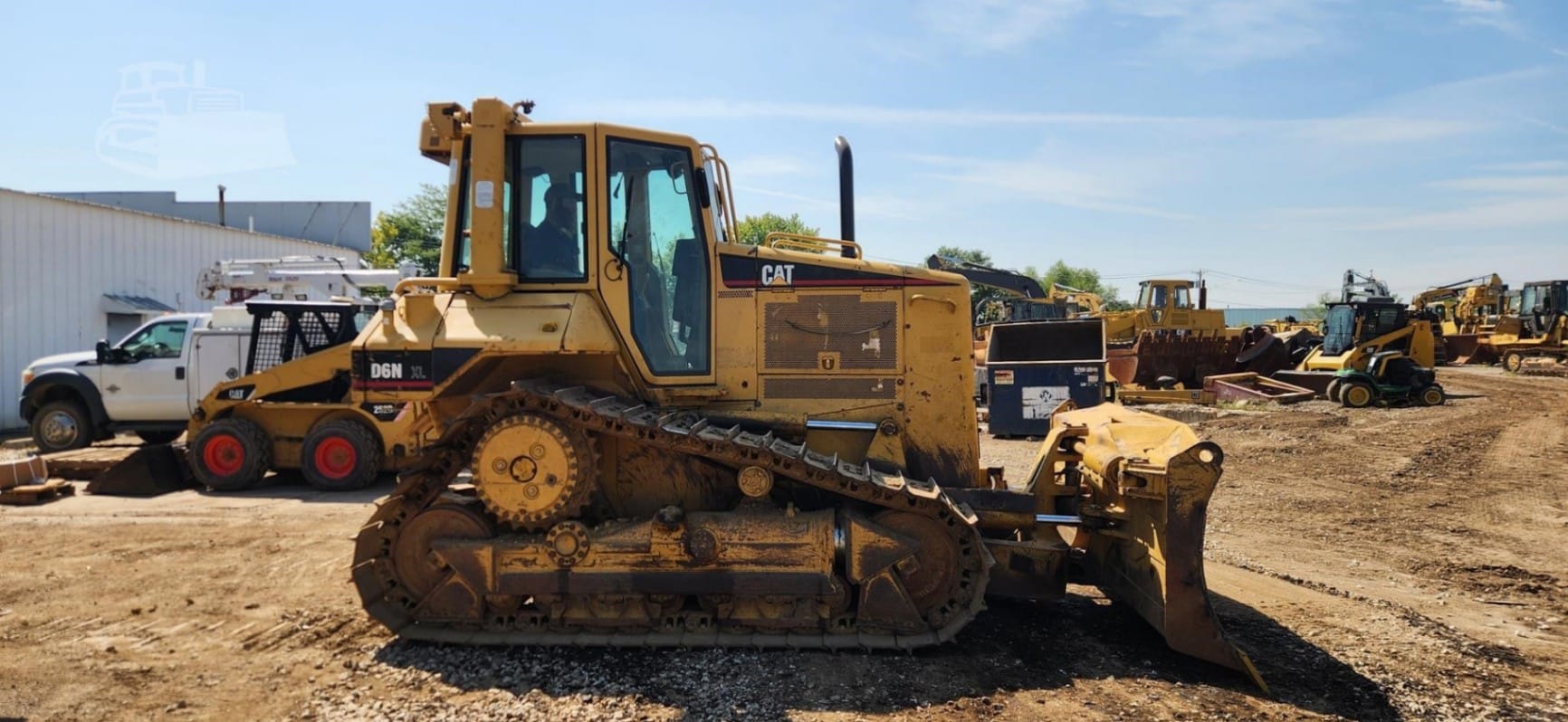 2004 Caterpillar D6N XL Dozers for sale in Saint Charles, MO - listing photo 3 of 8