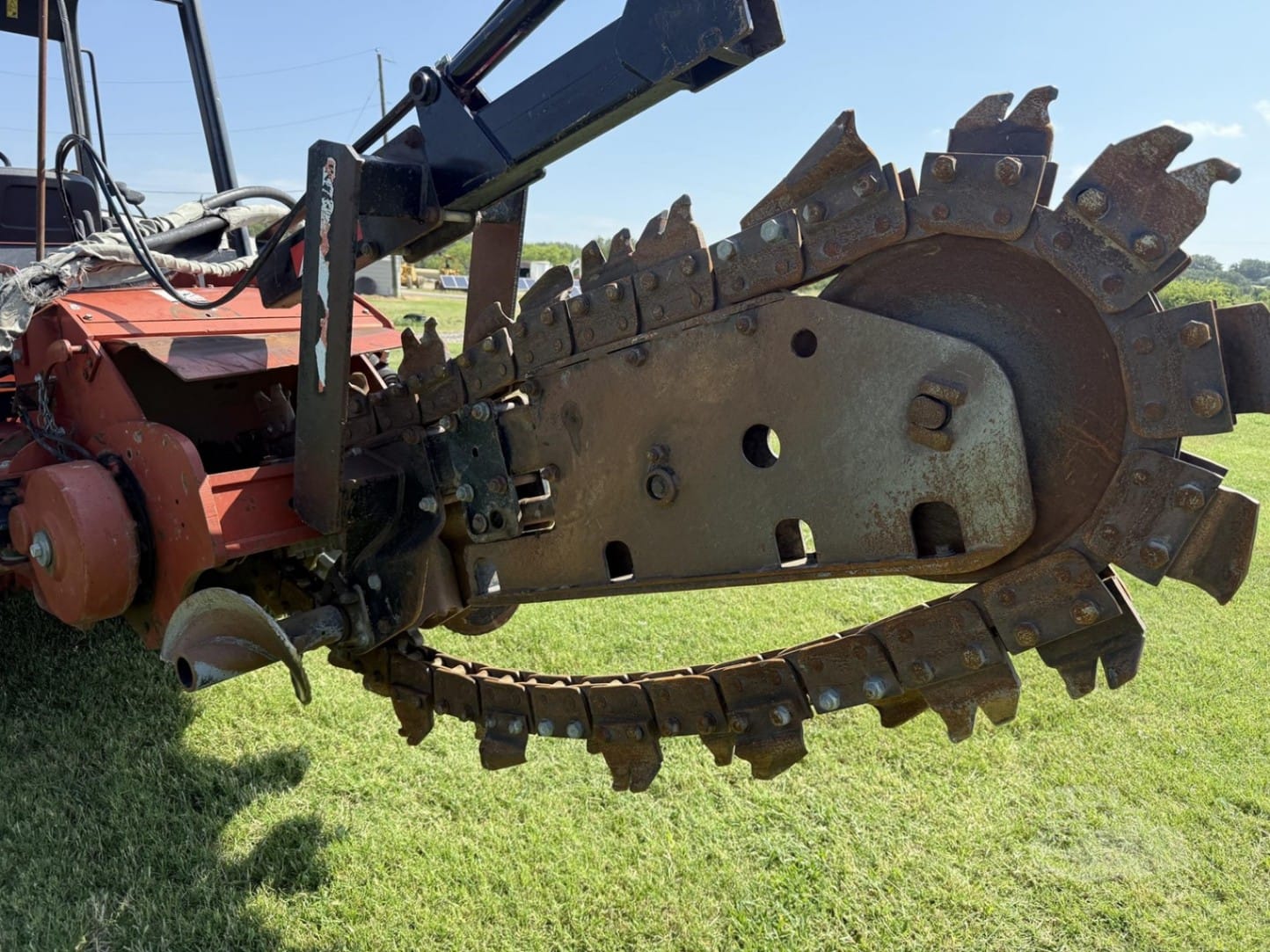 2004 Ditch Witch RT70 Trenchers for sale in Early, TX - listing photo 5 of 8