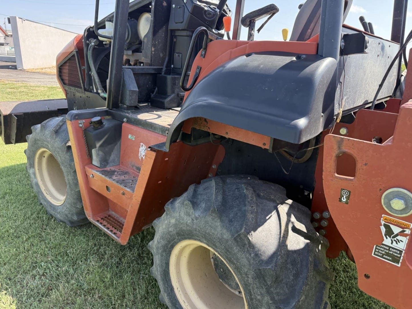 2004 Ditch Witch RT70 Trenchers for sale in Early, TX - listing photo 7 of 8