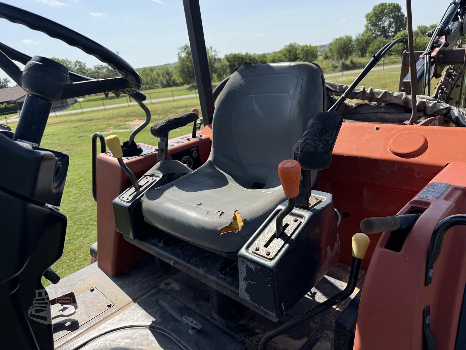 2004 Ditch Witch RT70 Trenchers for sale in Early, TX - listing photo 8 of 8