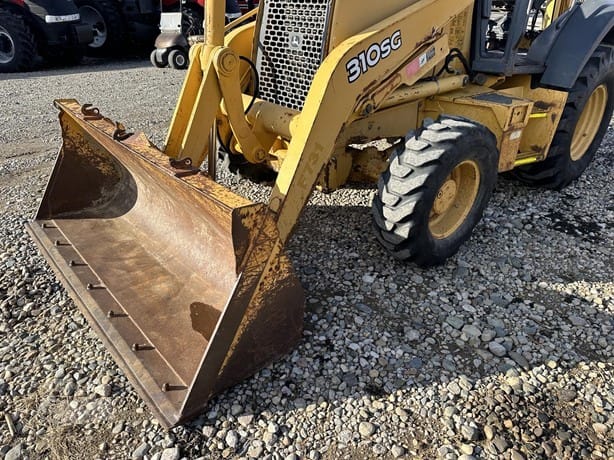 2004 John Deere 310SG Backhoe Loaders for sale in Edon, OH - listing photo 3 of 8