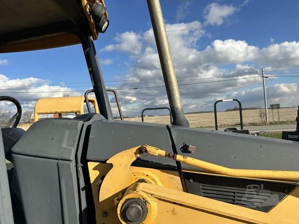 2004 John Deere 310SG Backhoe Loaders for sale in Edon, OH - listing photo 6 of 8