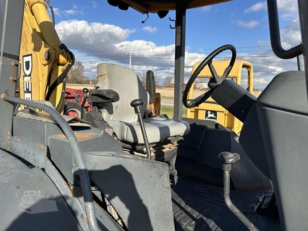 2004 John Deere 310SG Backhoe Loaders for sale in Edon, OH - listing photo 8 of 8