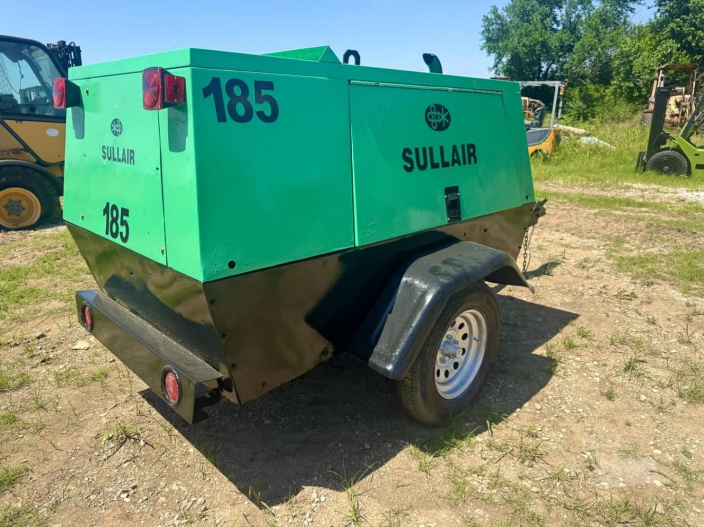 2004 Sullair sullair-185 Air Compressor Towable for sale in Gainesville, TX - listing photo 5 of 8